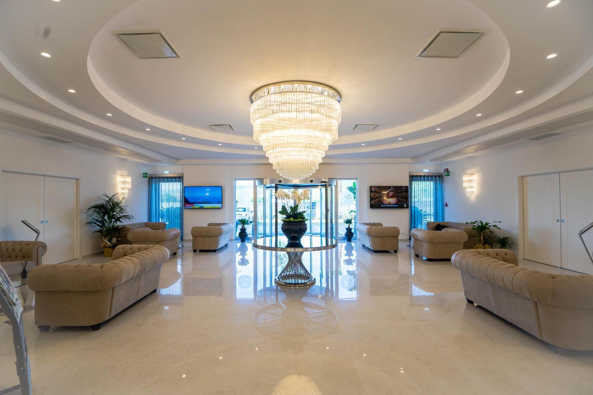 Pm Hotel Catanzaro Extérieur photo