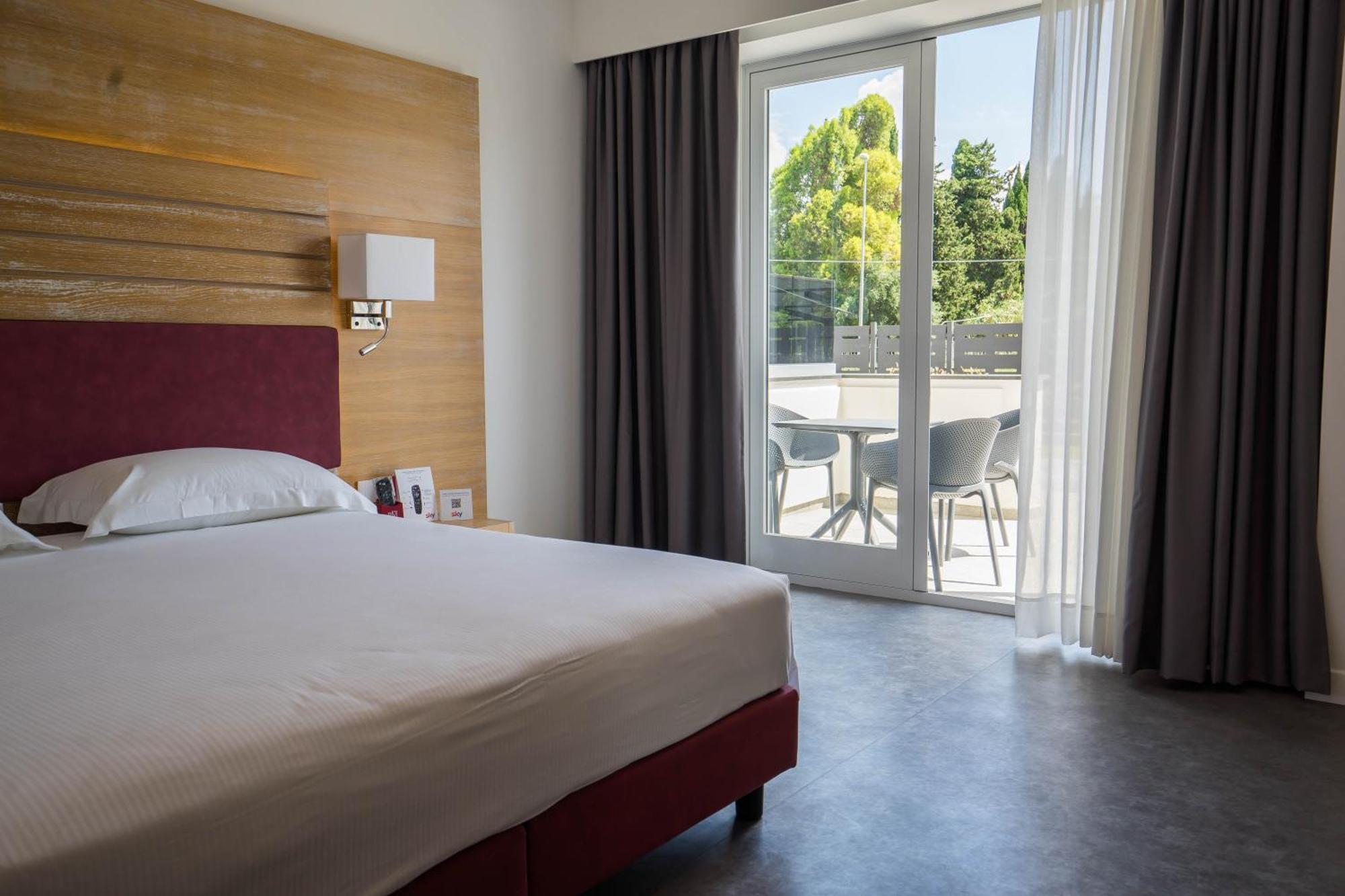 Pm Hotel Catanzaro Extérieur photo